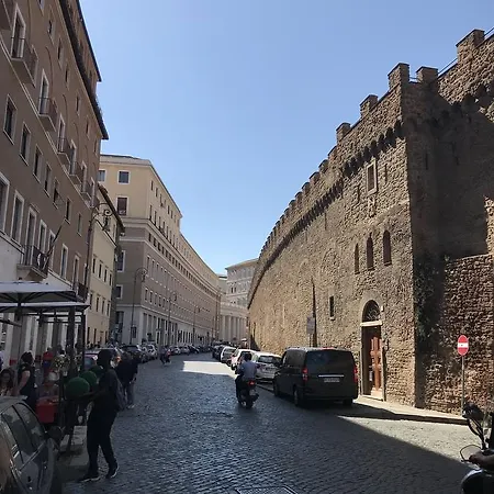 בית הארחה Le Finestre Sul Vaticano